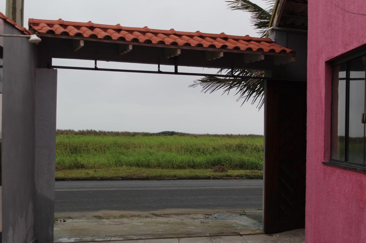 Casa De Frente Para O Mar Em Ilha Comprida Sp Bagian luar foto