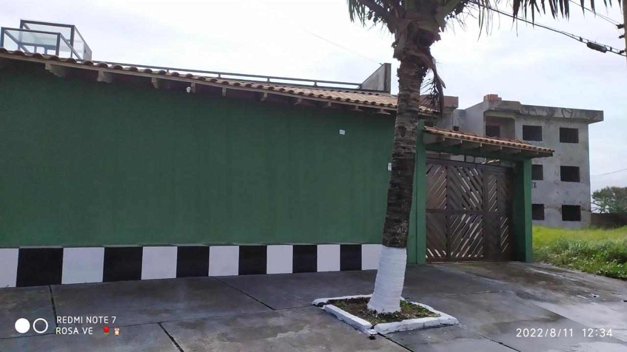 Casa De Frente Para O Mar Em Ilha Comprida Sp Bagian luar foto